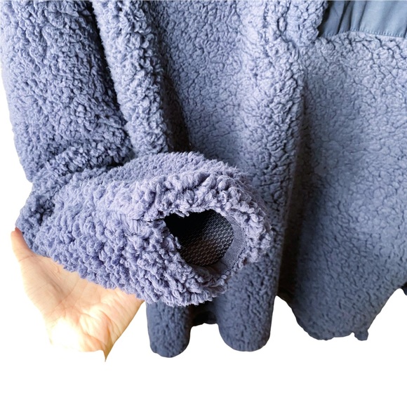 NWT Top it Off Blue Teddy Bear Oversized Cozy Pullover Sweater Faux Fur Blue 2XL - Picture 6 of 10